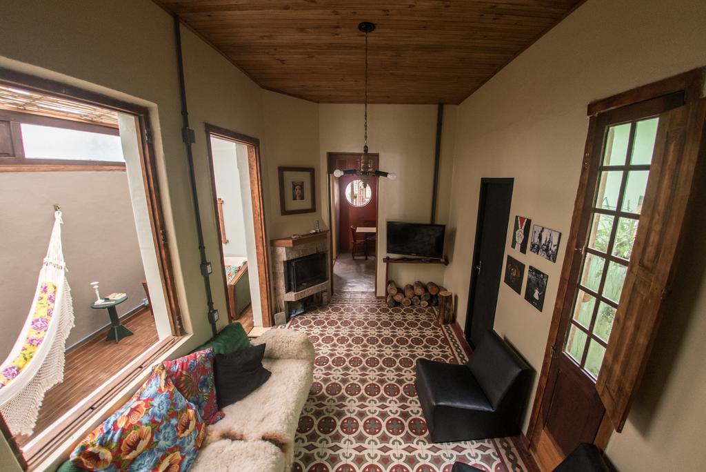 Frida Casa Hostel Пелотас Екстериор снимка