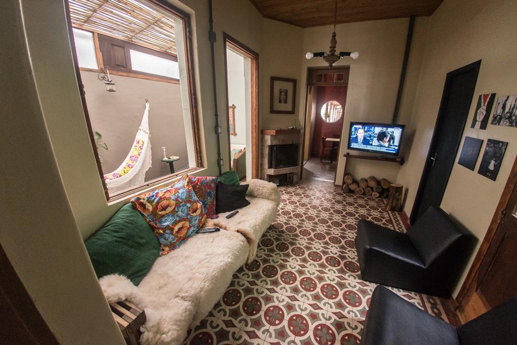 Frida Casa Hostel Пелотас Екстериор снимка